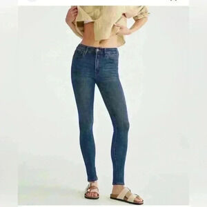 Aeropostale High Waisted Jeggings 2 Short